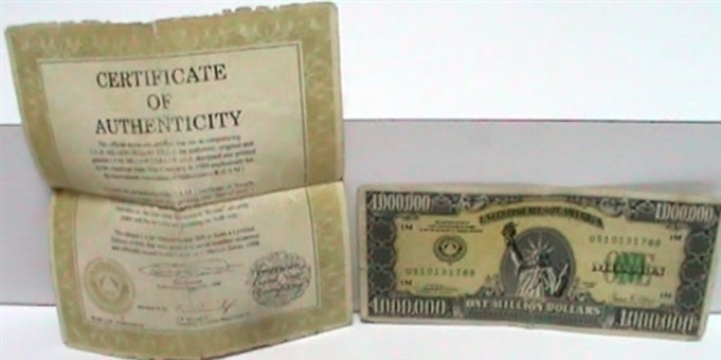 1 milyon dolarlık banknotu satmak isterken yakalandı