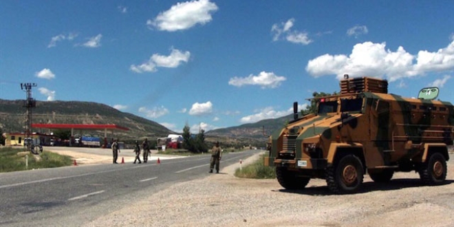Tunceli-Hozat karayolu geçici olarak ulaşıma kapatıldı