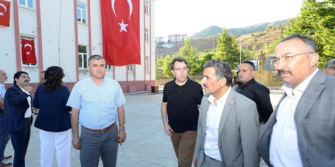 Tunceli Valisi, PKK'nın saldırdığı ilçeyi ziyaret etti
