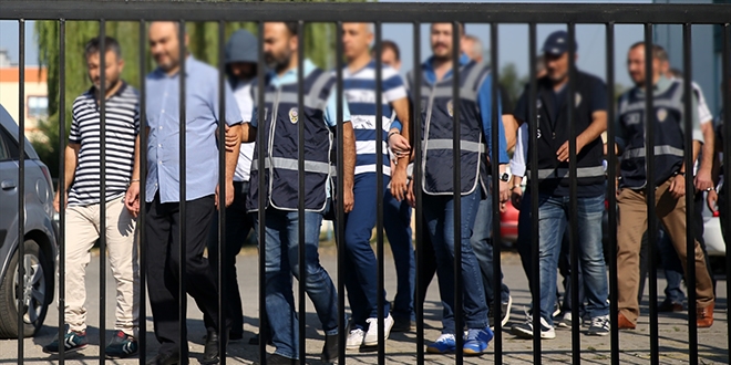 Düzce'de 19 polis, doktor ve hemşire tutuklandı
