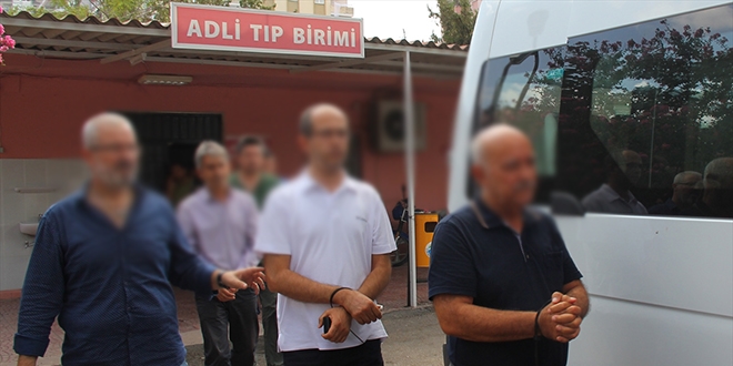 Siirt'te adliyeye sevk edilen 4 rtbeli asker tutukland