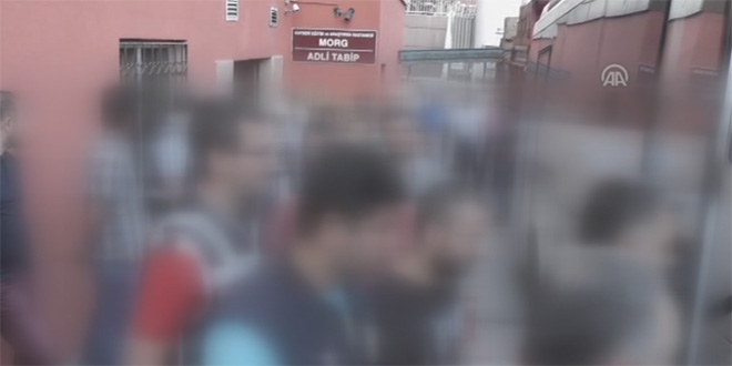 Kayseri'de gözaltında alınan 33 polis tutuklandı