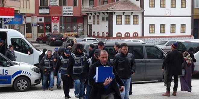 Kayseri'de FETÖ'den 60 öğretmen adliyeye sevk edildi