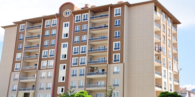 İhraç edilen memurlar 15 günde lojmanları boşaltmalı