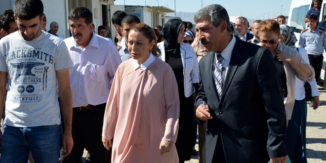 'Türkiye'de yaşayan 3 milyon Suriyeli vatanlarına dönecek'