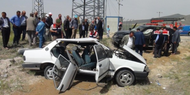 'Trafikte acele etmek kazaya davetiye çıkarıyor'