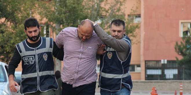 'Bolu il imamı' olan öğretmen gözaltına alındı