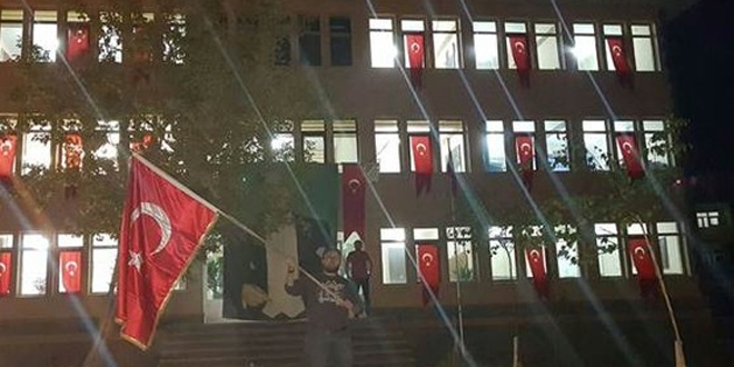 Diyadin Belediyesi'ne atanan Kayyum'dan ilk 'fotoğraf'