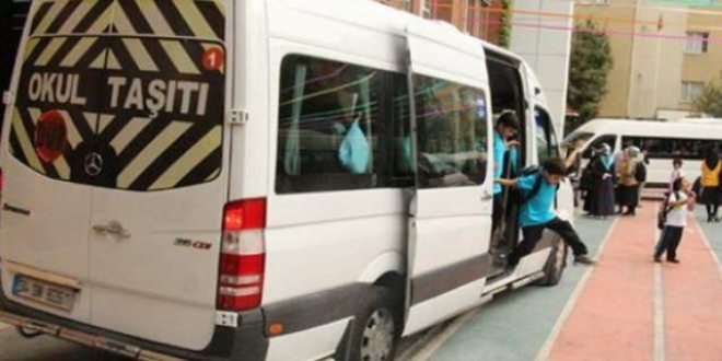Palandöken'den velilere servis aracı uyarısı