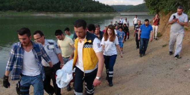 Baraj gölünde kaybolan gencin cesedi bulundu