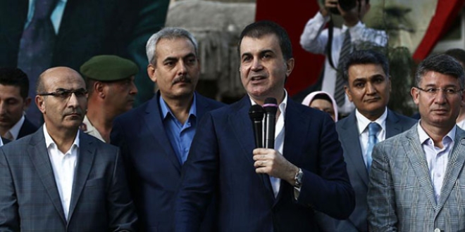 'Demokrasi dersi almak isteyen Türkiye'ye gelsin'
