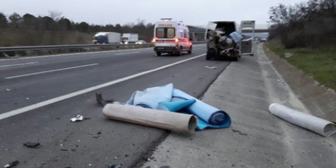 TEM Otoyolu'nda trafik kazası: 4 yaralı