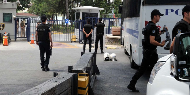 Koza-İpek grubunun otel arazisinde arama yapılıyor