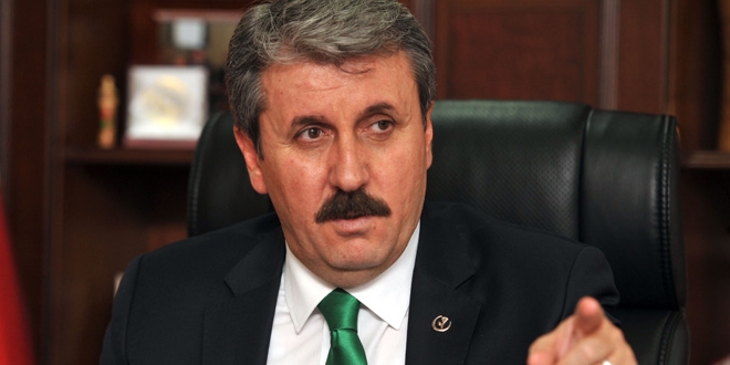 Destici: O belediyelere de ivedilikle kayyum atanmalı