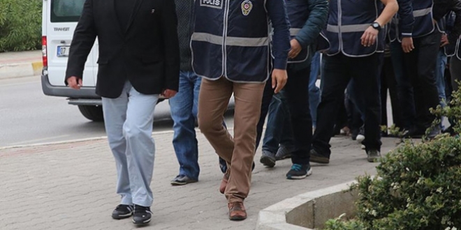 FETÖ'nün 'askeriye imamlarına' operasyon: 40 gözaltı