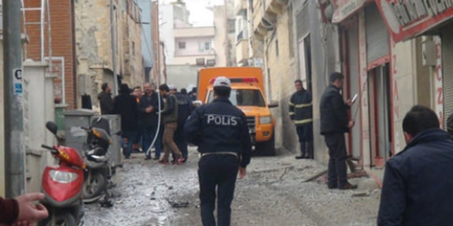 Kilis'e İlkokulu yakınlarına roket mermisi atıldı: 2 yaralı