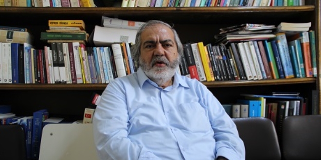 FETÖ'cü polislerden Mehmet Altan'a kıyak