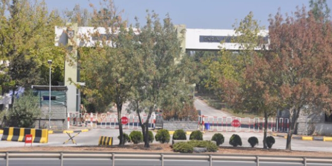 Askeri kışla arazisi üniversiteye devredildi