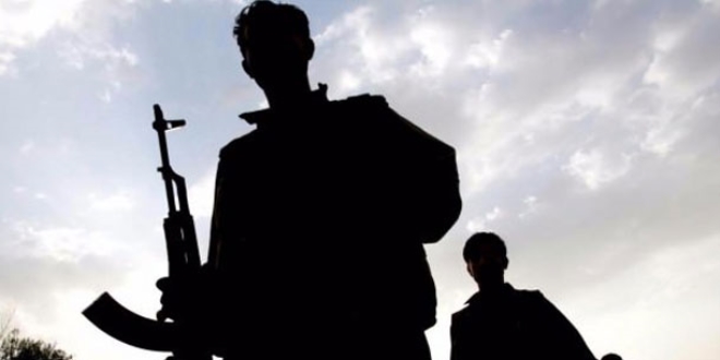 Hakkari'de kaçırılan 2 askerden birinin kimliği belirlendi