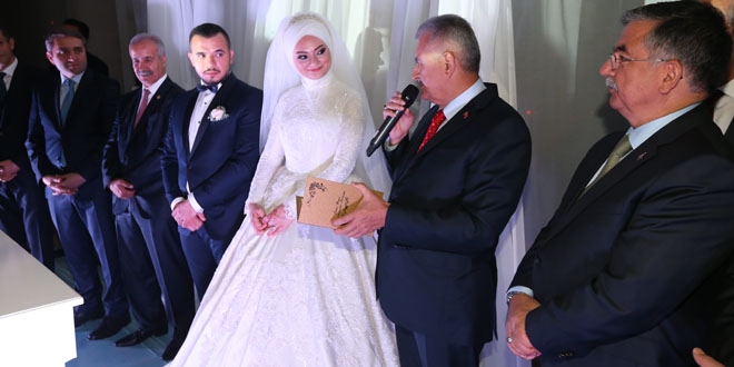 Başbakan Yıldırım'a göre 'evliliğin sırrı'
