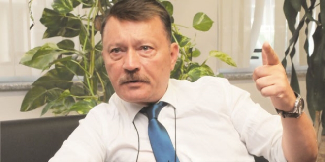 Emekli Albay'dan 2. darbe uyarısı