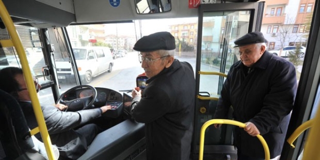 Belediyelere '65 yaş' uyarısı
