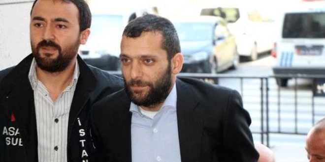 Eski emniyet Müdürü Adil Serdar Saçan darp edildi