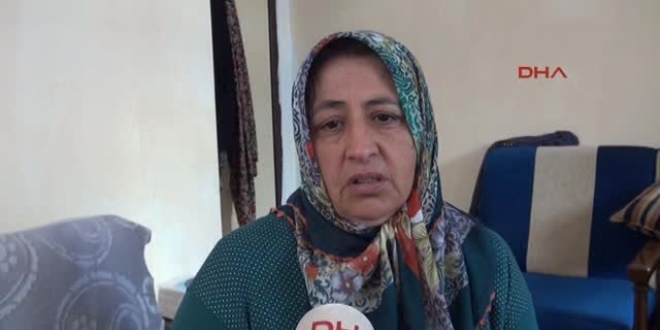 Anne oğluna uyuşturucu almak için ev eşyaları sattı