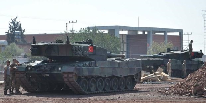 Snr birliklerine tank, zrhl personel tayclar gnderildi