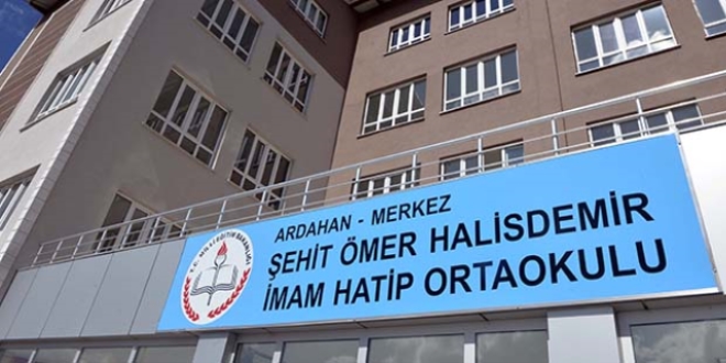 El konulan FETÖ okulunun ismi değişti