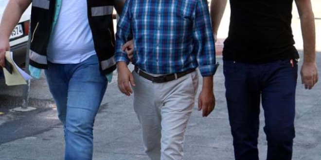 Kütahya'da 3 emniyet mensubu tutuklandı