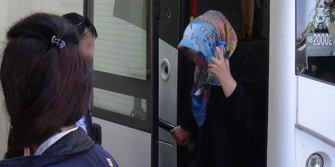 ByLock'cu 3 öğretmene, çocuktan dolayı adli kontrol kararı