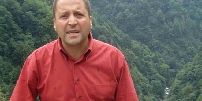 Kalp profesörü, kalp krizi geçirerek yaşamını yitirdi