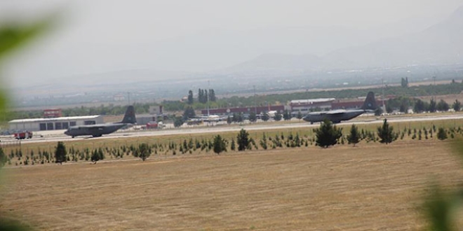 Akıncı Üssü'ne 'yurtta sulh' parolasıyla girmişler