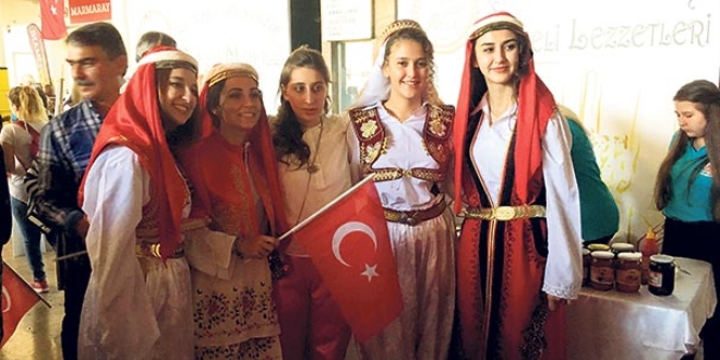 Sirkeci Garı'nda 100 yıllık buluşma