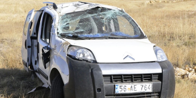 Sivas'ta trafik kazası: 1 ölü, 2 yaralı