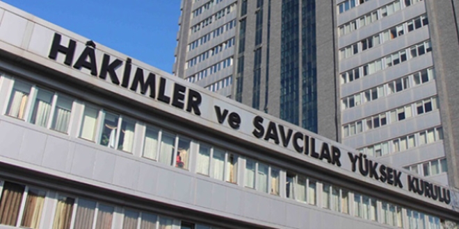 FETÖ iddianamesini iade eden hakimlere inceleme