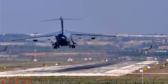 Alman milletvekilleri İncirlik Üssü'nde