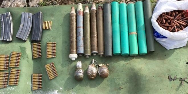 Siirt'te terör operasyonunda çok sayıda mühimmat ele geçirildi