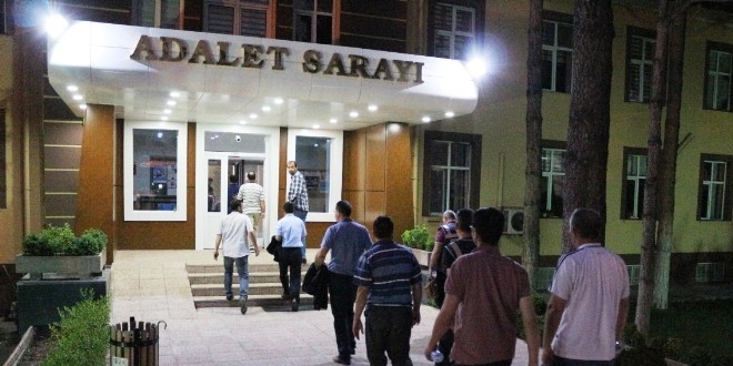 Düzce'de 1 zabıt katibi ve 1 İKM tutuklandı
