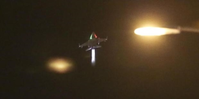 F16'lar 'krmz' ve 'turuncu' iaretli hedefleri vuracakt