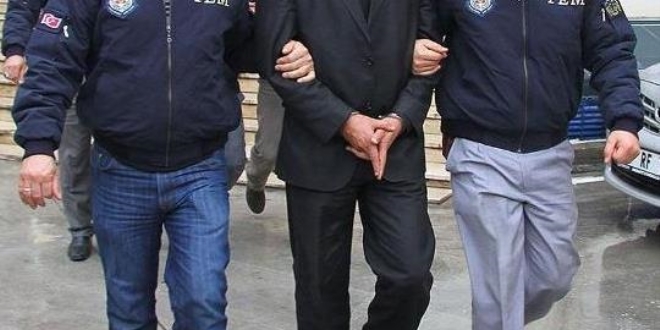 Van'da terör operasyonu: 1'i hemşire 3 kişi gözaltına alındı