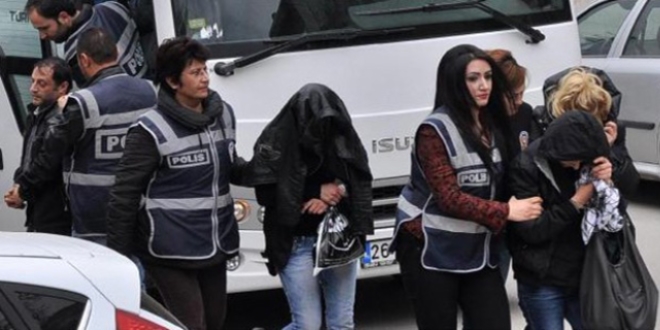 Zonguldak'ta FET yesi 7 kadn tutukland