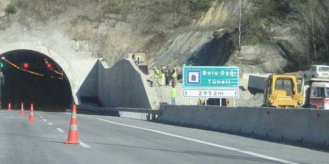 Bolu Dağı Tüneli İstanbul yönü 14 gün kapanıyor