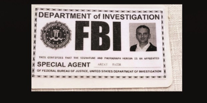 Sahte FBI kimlikli FETÖ'cü öğretmenmiş