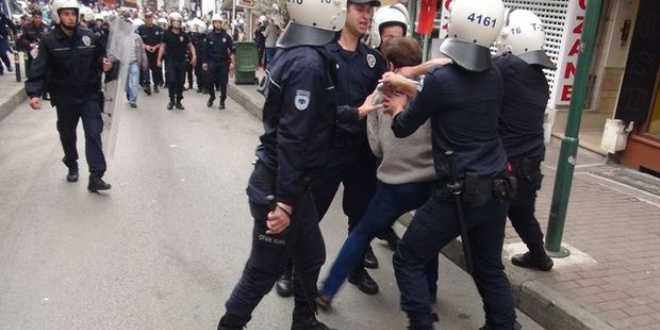 Bursa'da izinsiz gösteri: 29 gözaltı