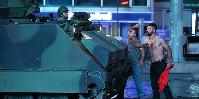 'Darbe başarılı olsaydı tepkileri Mısır'daki gibi olacaktı'