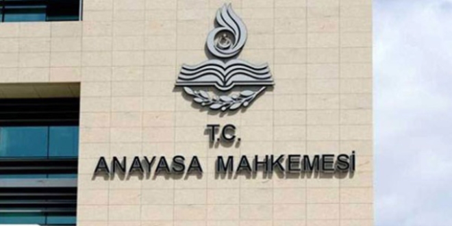 Anayasa Mahkemesinden 'ezan sesi' kararı