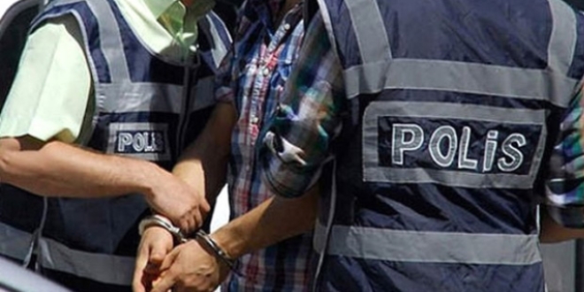 Erzincan'da 4 polis serbest brakld