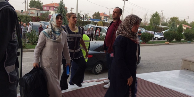 Konya'da 2 kişi FETÖ'den tutuklandı